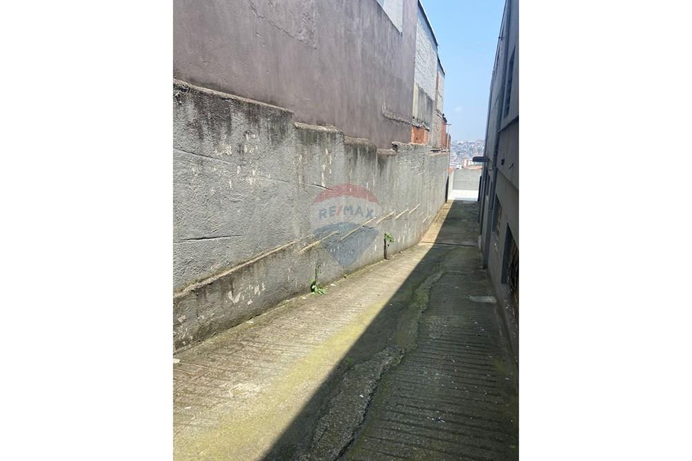  - Galpão Industrial para Locação em São Bernardo do Campo – 352m², Energia Trifásica e Estacionamento