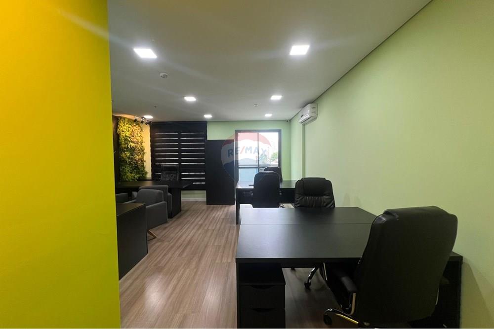  - Sala comercial de 38,27 m² para locação, MOBILIADA e com eletrodmésticos com ótima localização no moderno Conjunto Cidade Viva Office.